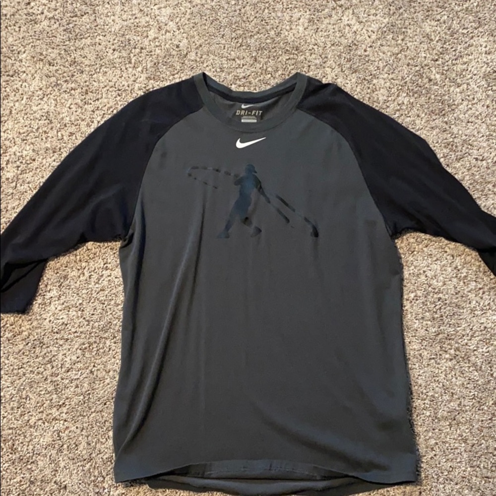 Nike Dri Fit 3/4 sleeve swing man shirt